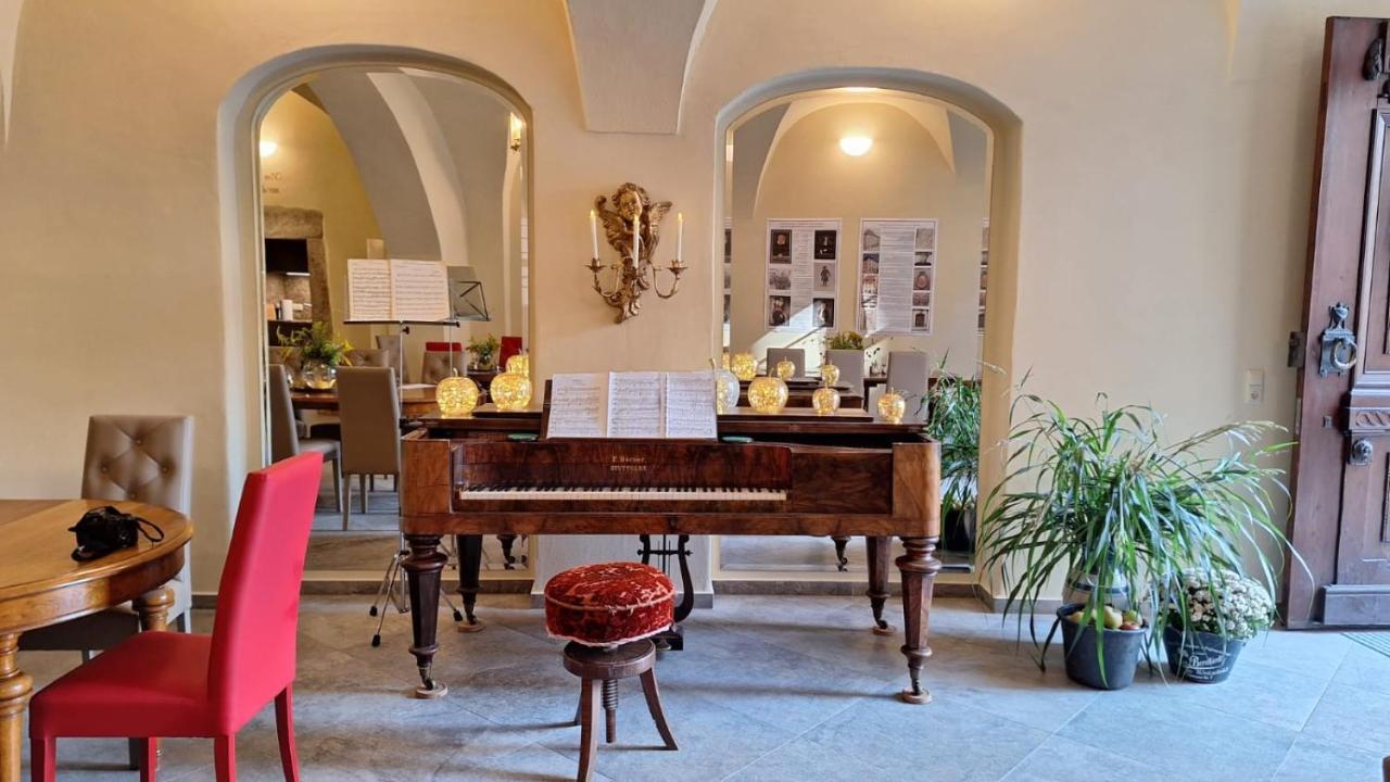 Stadtpalais Familien-Suite 4 Zimmer Mit Galerie Maximal 6 Personen Bautzen Luaran gambar