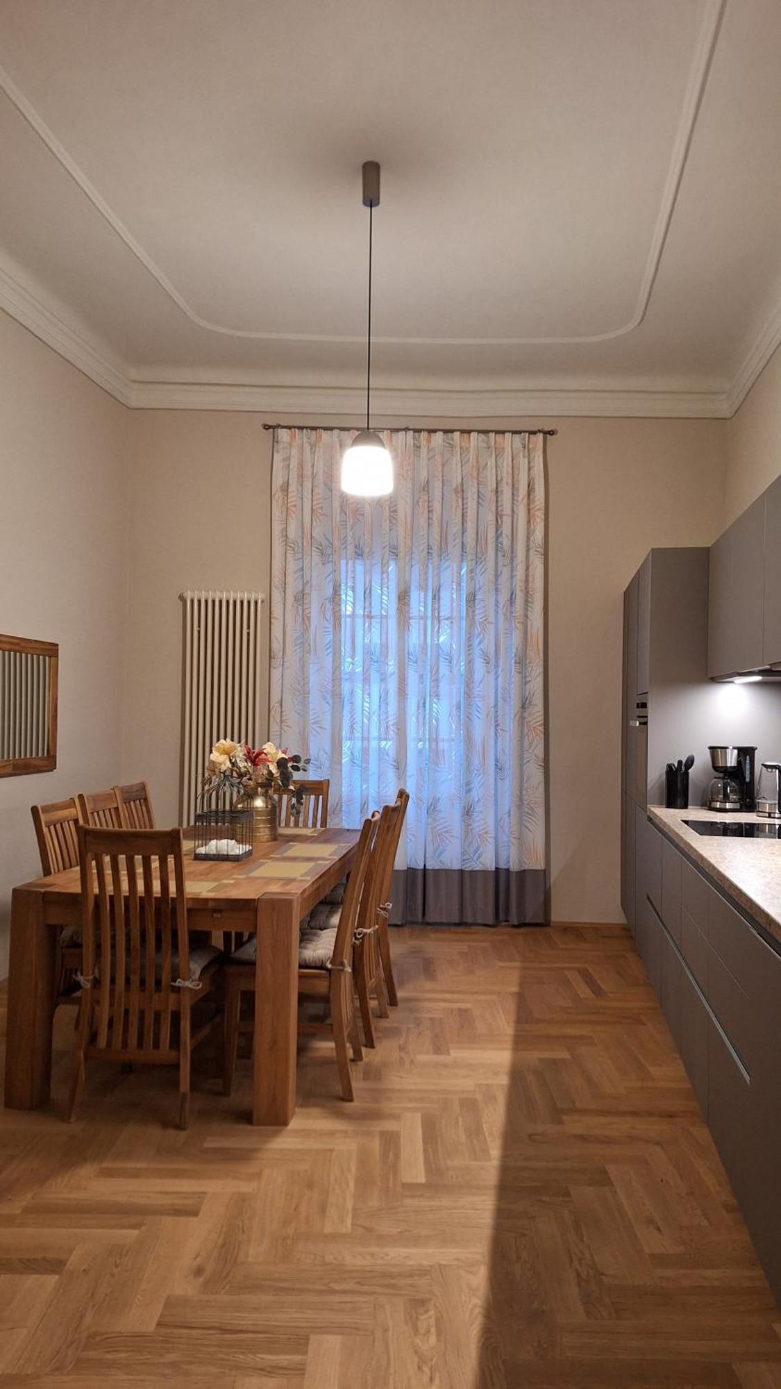 Stadtpalais Familien-Suite 4 Zimmer Mit Galerie Maximal 6 Personen Bautzen Luaran gambar