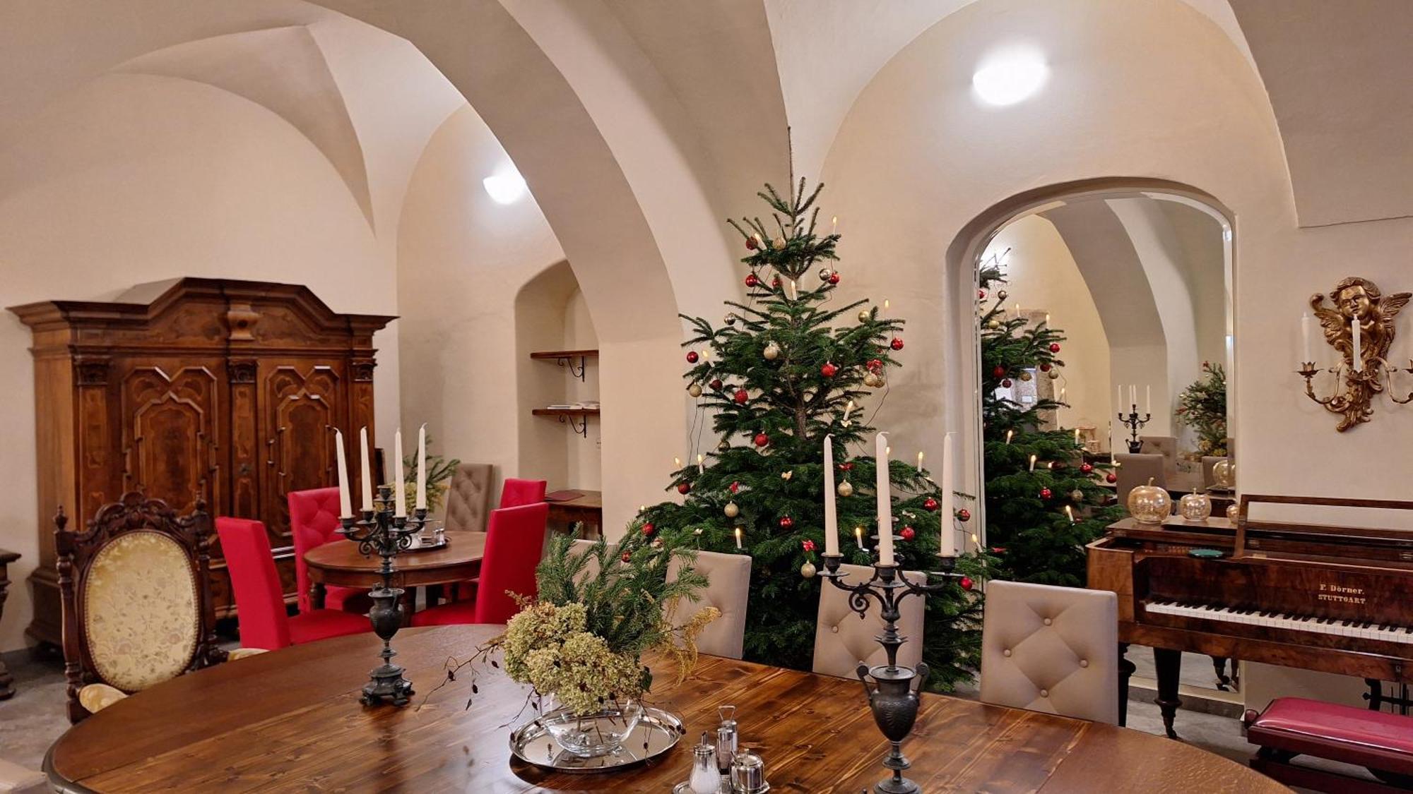 Stadtpalais Familien-Suite 4 Zimmer Mit Galerie Maximal 6 Personen Bautzen Luaran gambar