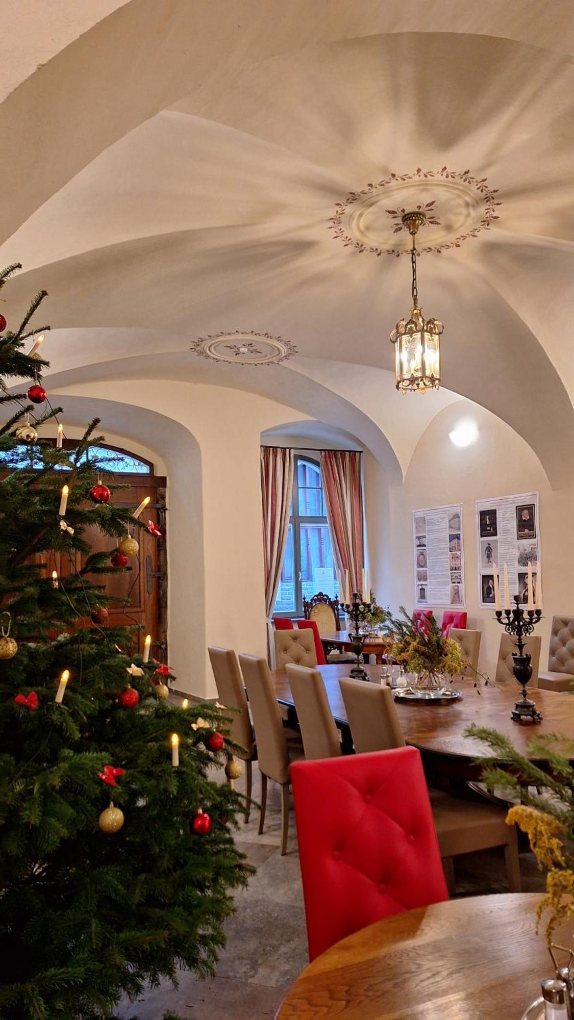 Stadtpalais Familien-Suite 4 Zimmer Mit Galerie Maximal 6 Personen Bautzen Luaran gambar