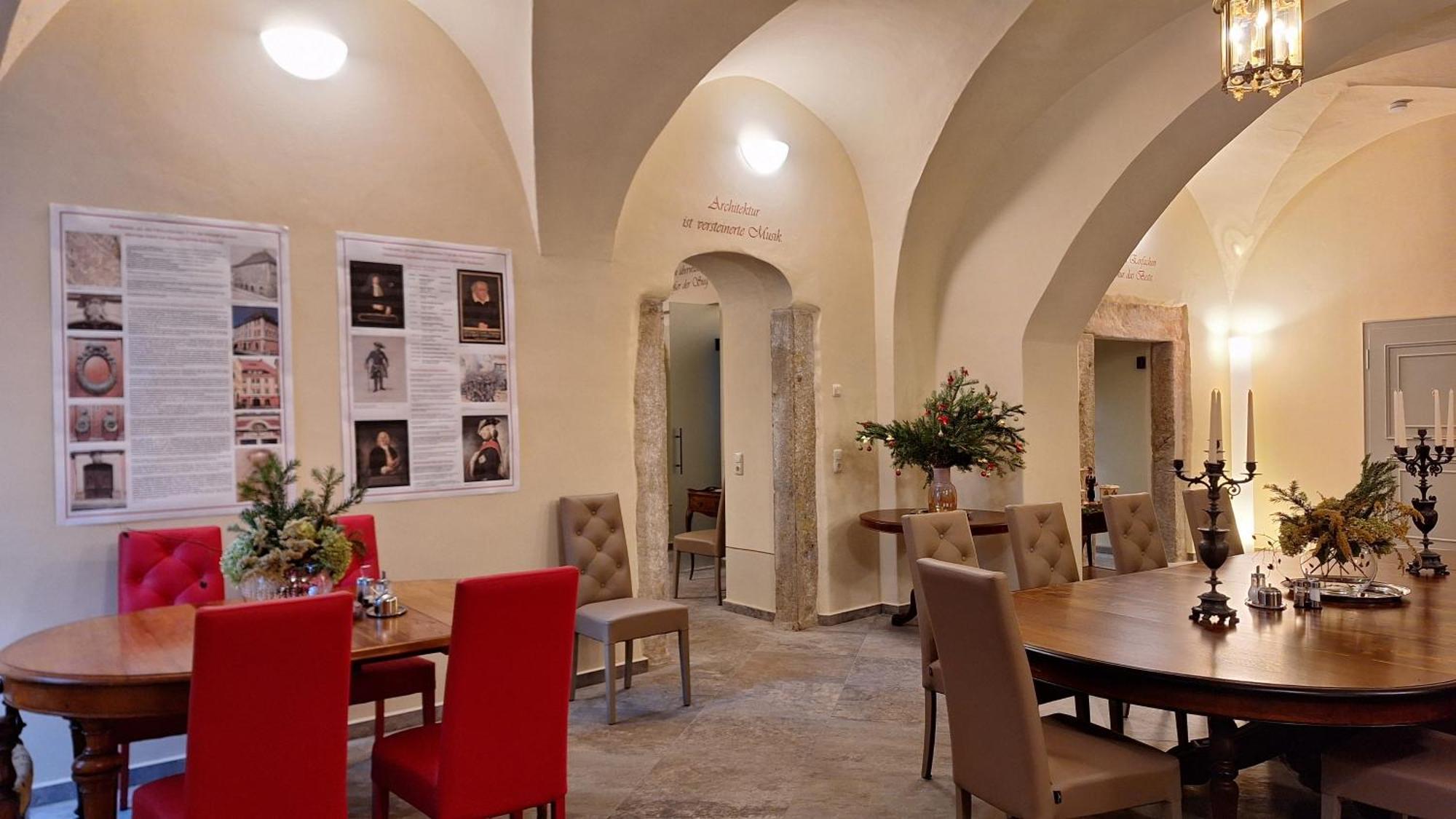 Stadtpalais Familien-Suite 4 Zimmer Mit Galerie Maximal 6 Personen Bautzen Luaran gambar