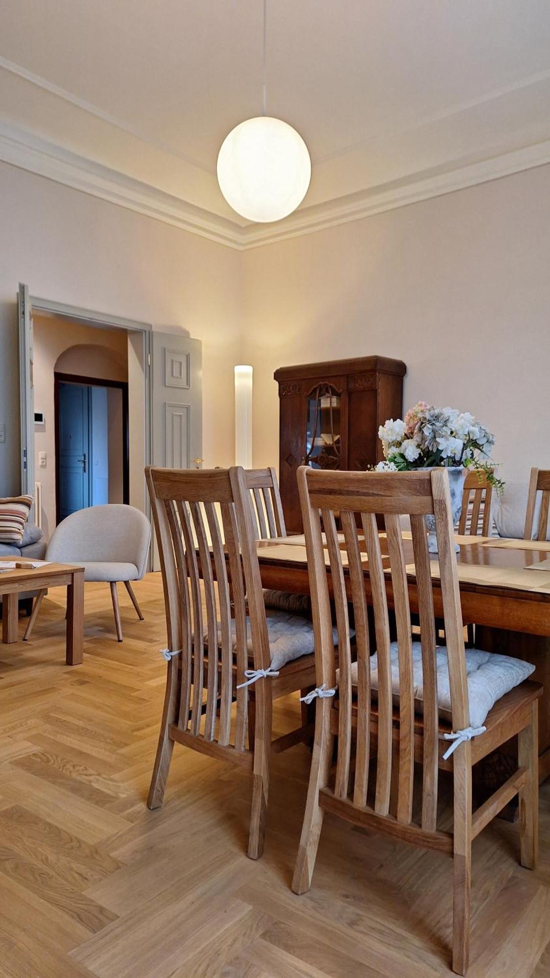 Stadtpalais Familien-Suite 4 Zimmer Mit Galerie Maximal 6 Personen Bautzen Luaran gambar