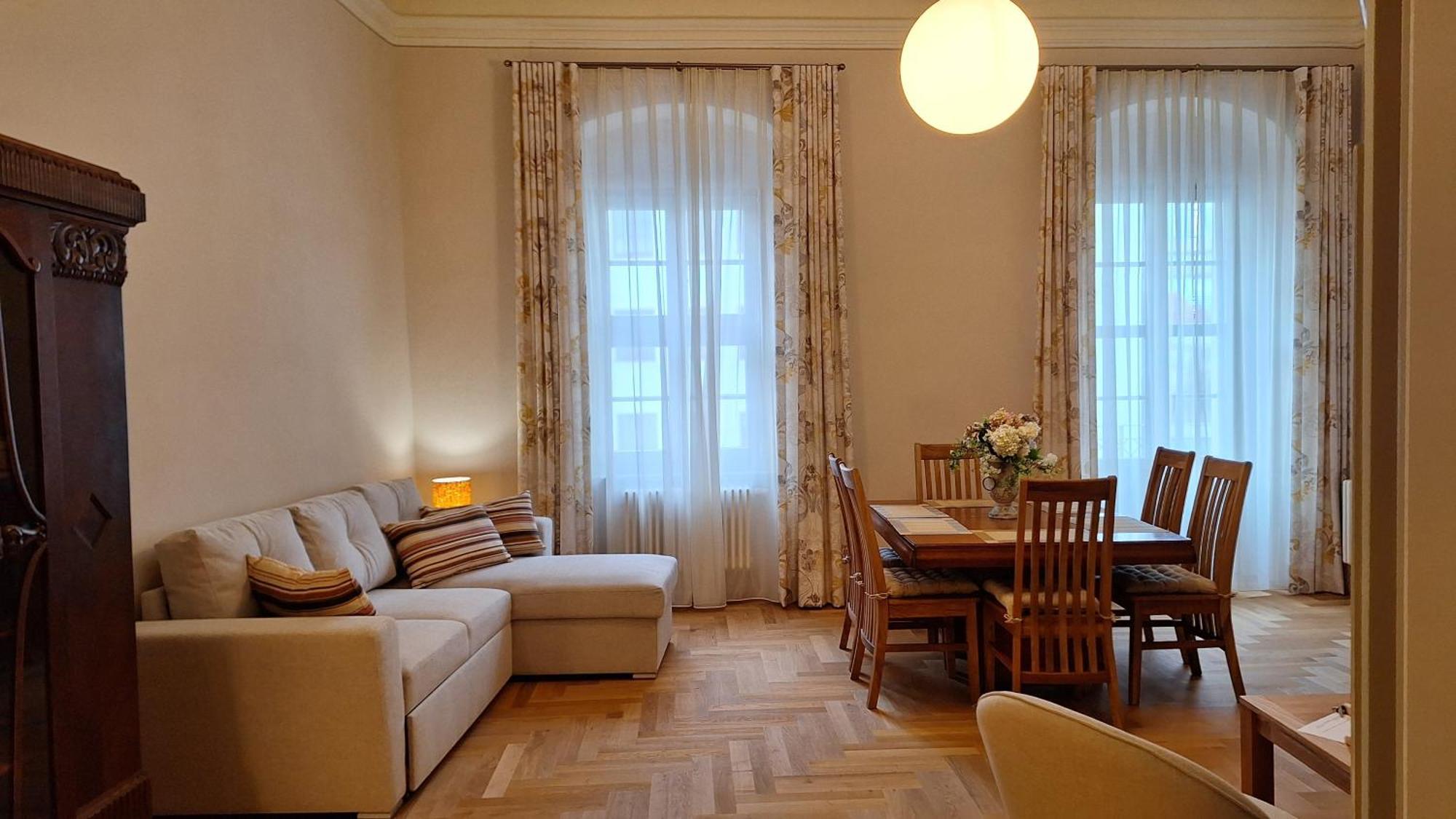 Stadtpalais Familien-Suite 4 Zimmer Mit Galerie Maximal 6 Personen Bautzen Luaran gambar