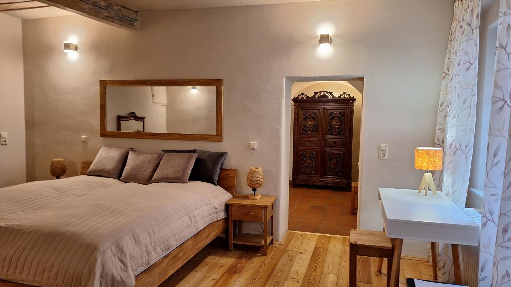 Stadtpalais Familien-Suite 4 Zimmer Mit Galerie Maximal 6 Personen Bautzen Luaran gambar